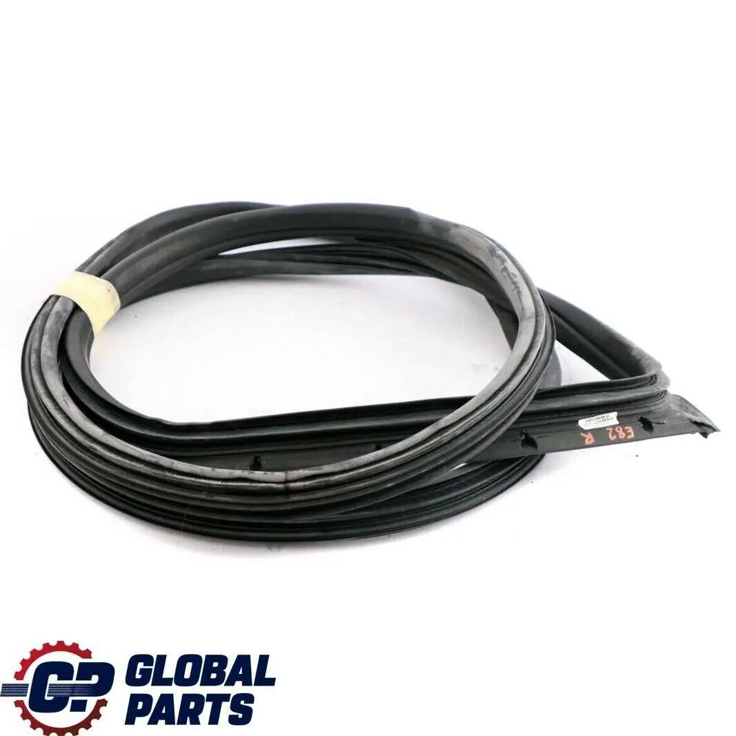 Guarnizione Porta Anteriore Guarnizione Weatherstrip Destra 7164948 per BMW E81 E82 con numero di parte 51767054028 BMW E81 E82 Guarnizione Porta Anteriore Guarnizione Weatherstrip Destra 7164948 - SKU 7054028 - Numero di parte 51767054028