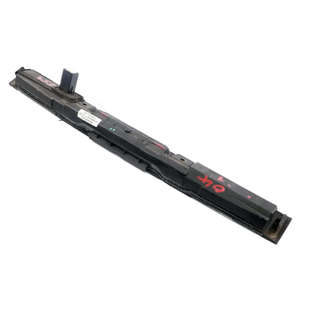 Griffleiste Heckklappe Hinten Schwarz Abdeckung Lampe Licht für BMW X5 E53 mit Teilenummer 7054941 BMW X5 E53 Griffleiste Heckklappe Hinten Schwarz Abdeckung Lampe Licht - SKU 7054941-1 - Teilenummer 7054941