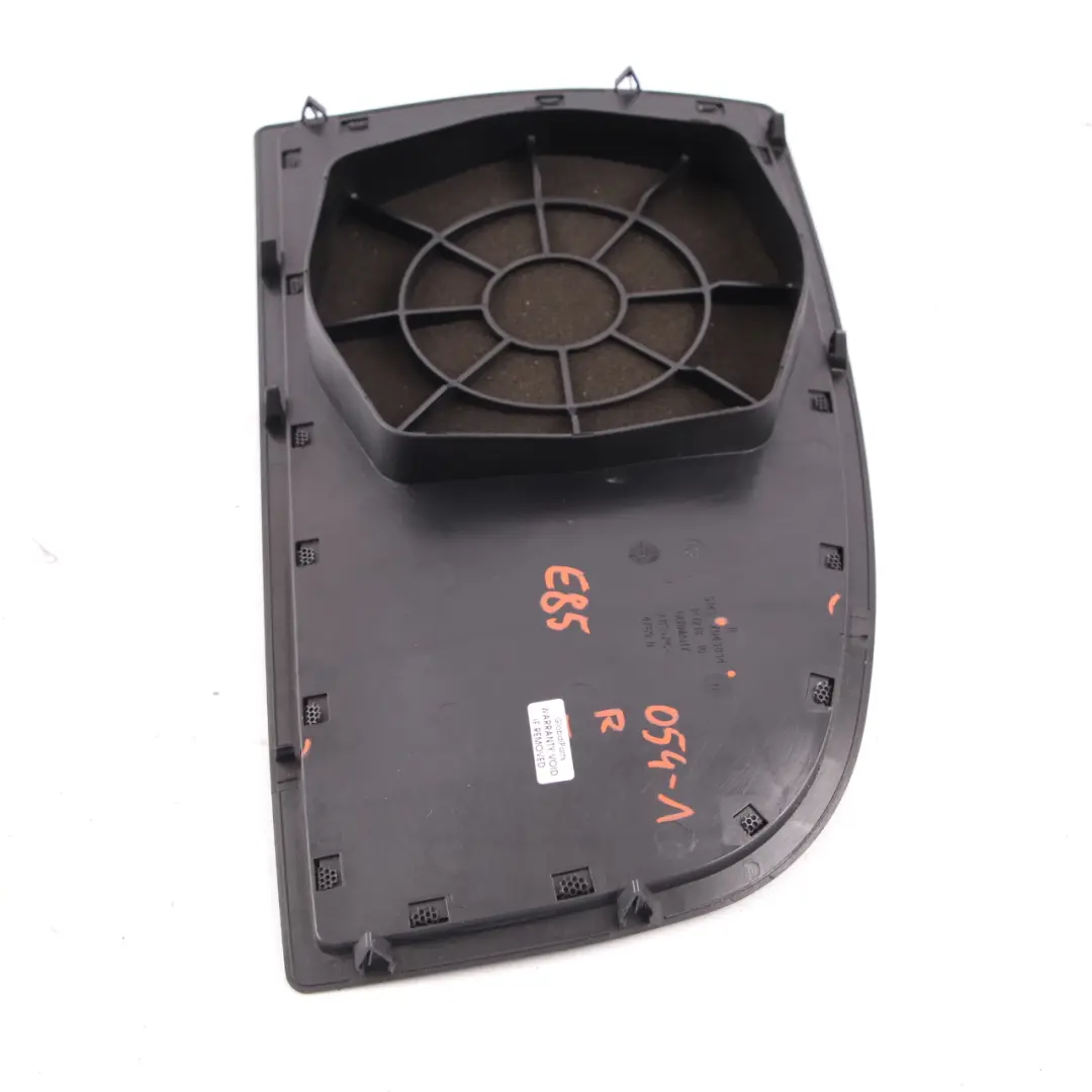 BMW Z4 E85 Tapa Embellecedor Panel Trasero Inserto Derecho Negro 1 - SKU 7055054-1 - Número de pieza 7055054