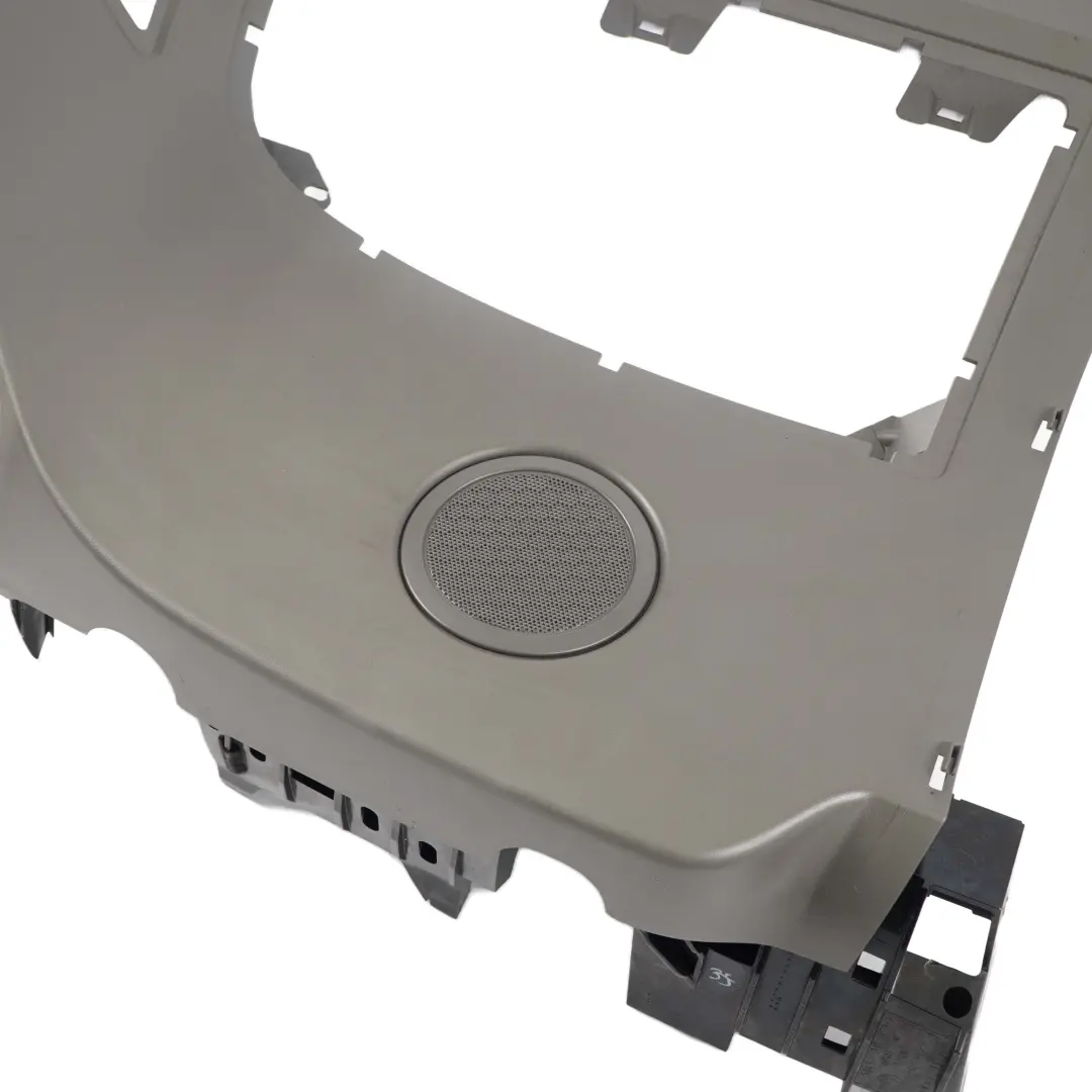 Panneau d'habillage lateral arriere gauche gris pour BMW Z4 E85 2 à propos du numéro de pièce 7055403 BMW Z4 E85 2 Panneau d'habillage lateral arriere gauche gris - SKU 7055403-1 - Numéro de pièce 7055403