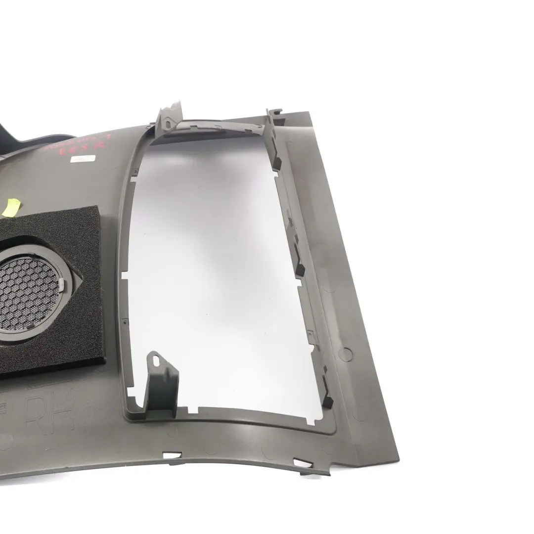 Osłona Tylnej Części Prawa Szara do BMW Z4 E85 o numerze 7055404 BMW Z4 E85 Osłona Tylnej Części Prawa Szara - SKU 7055404-1 - Numer Części 7055404