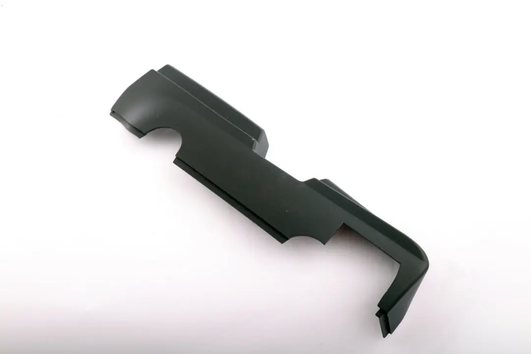 Fa?ade Gauche Noir 7043815 pour BMW Z4 E85 à propos du numéro de pièce 7055409 BMW Z4 E85 Fa?ade Gauche Noir 7043815 - SKU 7055409 - Numéro de pièce 7055409