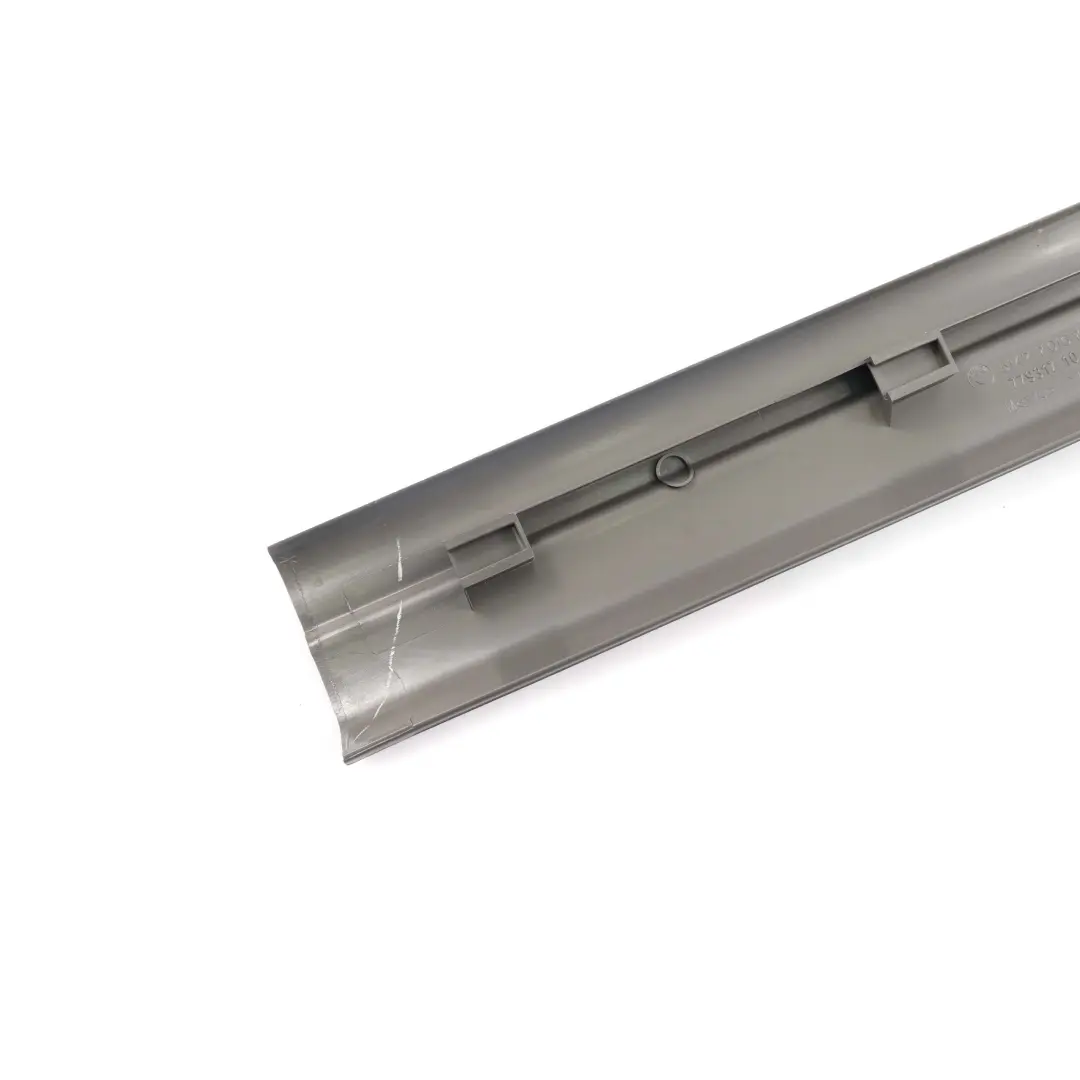 Listwa nakładka progu lewa 7016799 do BMW E85 Z4 o numerze 7055553 BMW E85 Z4 Listwa nakładka progu lewa 7016799 - SKU 7055553-1 - Numer Części 7055553