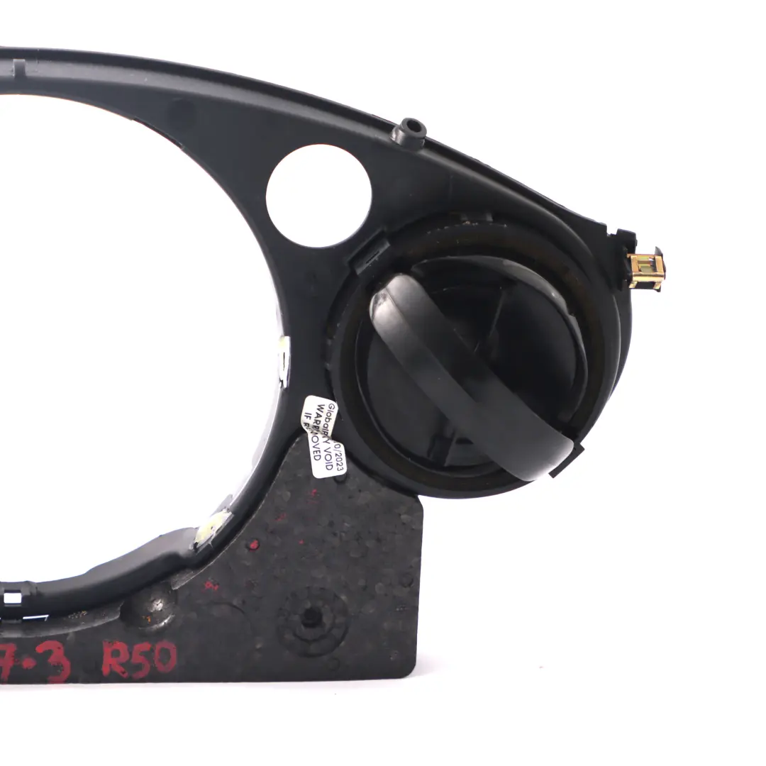 Motivi Ornamentali Cruscotto Centro Bianco Argento 0769337 per Mini Cooper 3 R50 con numero di parte 7055703 Mini Cooper 3 R50 Motivi Ornamentali Cruscotto Centro Bianco Argento 0769337 - SKU 7055703-3 - Numero di parte 7055703