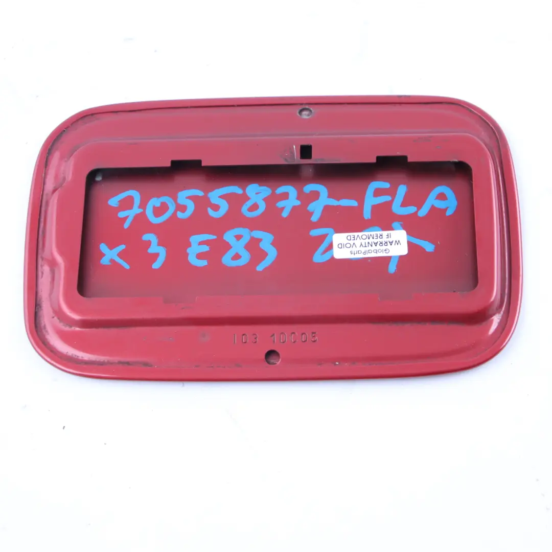 Tankklappenabdeckung Einfüllstutzen Klappe Flamenco Rot Metallic 470 für BMW X3 E83 mit Teilenummer 7055877 BMW X3 E83 Tankklappenabdeckung Einfüllstutzen Klappe Flamenco Rot Metallic 470 - SKU 7055877-FLA - Teilenummer 7055877