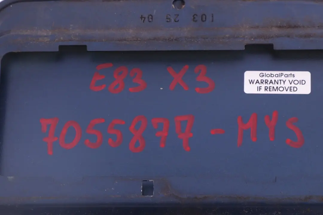 Tankdeckel Tankklappe Einfüllklappe Mysticblau Blue Mystic Blau für BMW E83 mit Teilenummer 7055877 BMW E83 Tankdeckel Tankklappe Einfüllklappe Mysticblau Blue Mystic Blau - SKU 7055877-MYS - Teilenummer 7055877