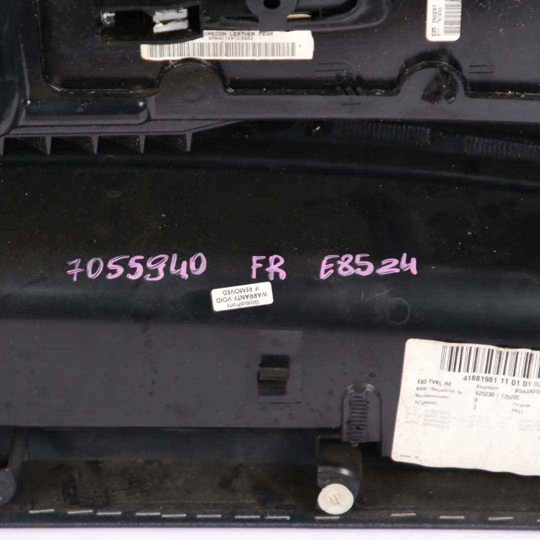 Front Right O/S Door Card Leather Pearl Grey Trim Panel to BMW Z4 Series E85 E86 with Part number 7055940 BMW Z4 Series E85 E86 Front Right O/S Door Card Leather Pearl Grey Trim Panel - SKU 7055940 - Part number 7055940