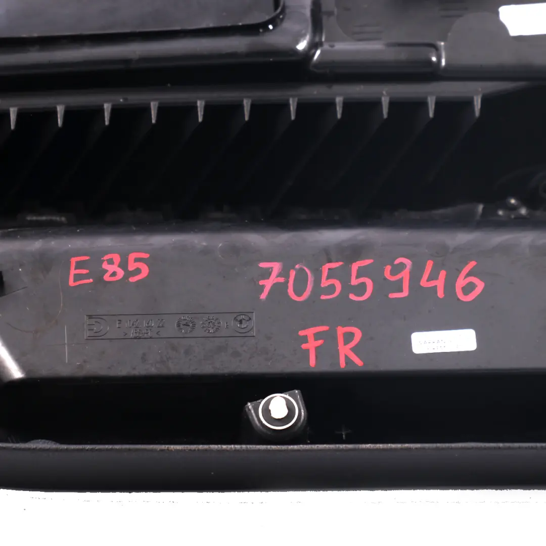BMW Z4 E85 E86 Front Right O/S Door Card Lining Leather Black Trim Panel - SKU 7055946 - Part number 7055946