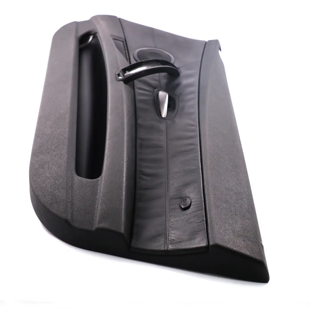 Puerta Delantera Derecha Acolchado Tarjeta Tapiceria de Cuero Negro para BMW Z4 E85 con número de pieza 7055946 BMW Z4 E85 Puerta Delantera Derecha Acolchado Tarjeta Tapiceria de Cuero Negro - SKU 7055946 - Número de pieza 7055946