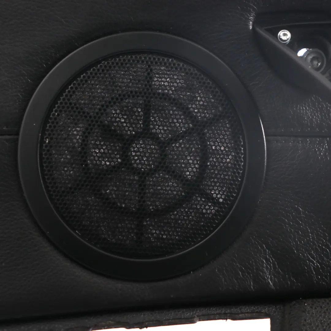 BMW Z4 E85 Puerta Delantera Derecha Acolchado Tarjeta Tapiceria de Cuero Negro - SKU 7055946 - Número de pieza 7055946