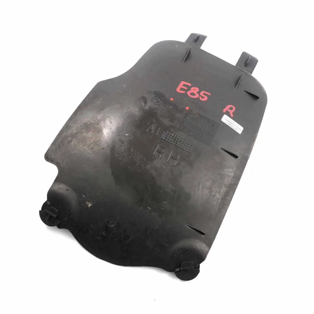 Arche De Roue Avant Droite Covering Panel Plate pour BMW Z4 E85 à propos du numéro de pièce 7056402 BMW Z4 E85 Arche De Roue Avant Droite Covering Panel Plate - SKU 7056402 - Numéro de pièce 7056402