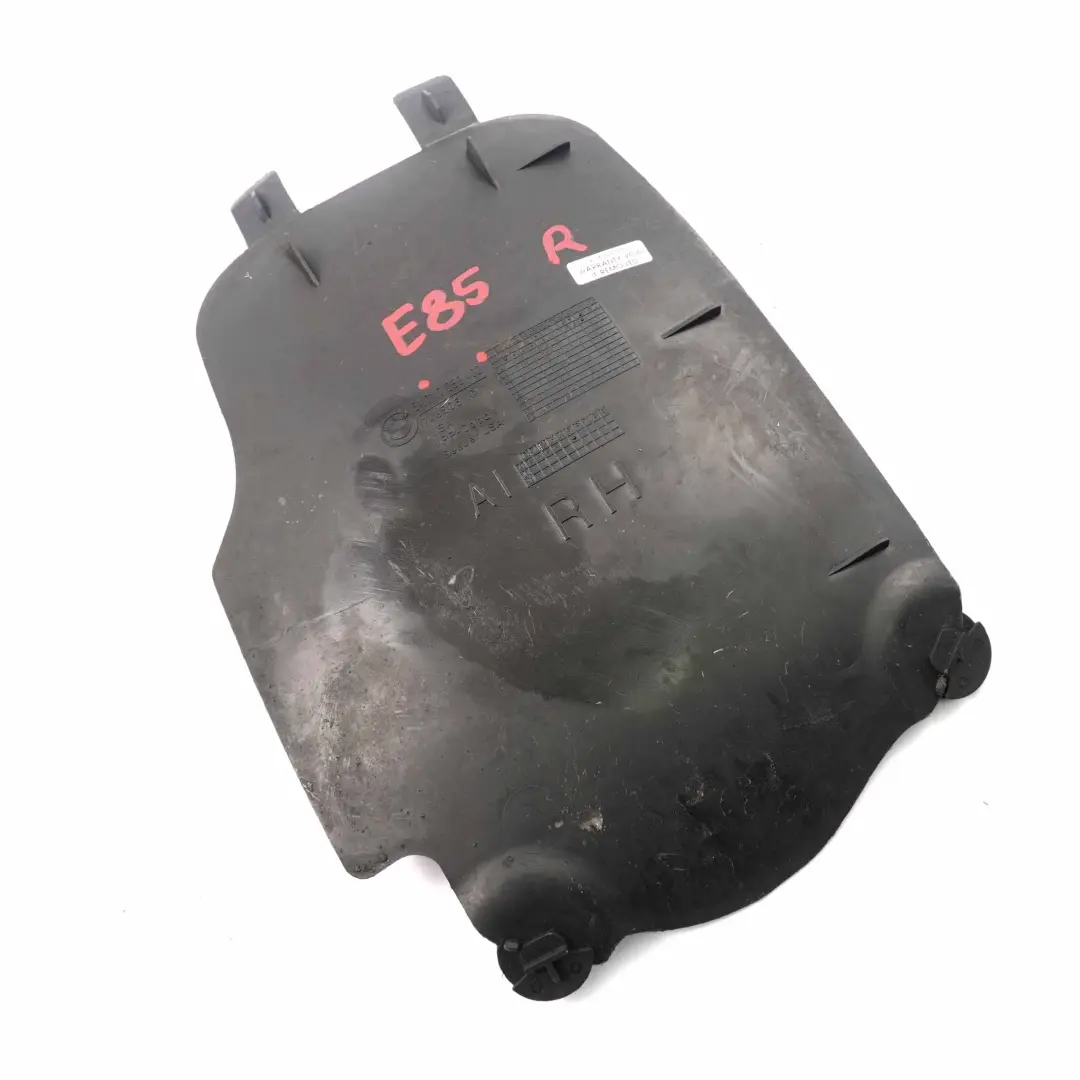 Arche De Roue Avant Droite Covering Panel Plate pour BMW Z4 E85 à propos du numéro de pièce 7056402 BMW Z4 E85 Arche De Roue Avant Droite Covering Panel Plate - SKU 7056402 - Numéro de pièce 7056402