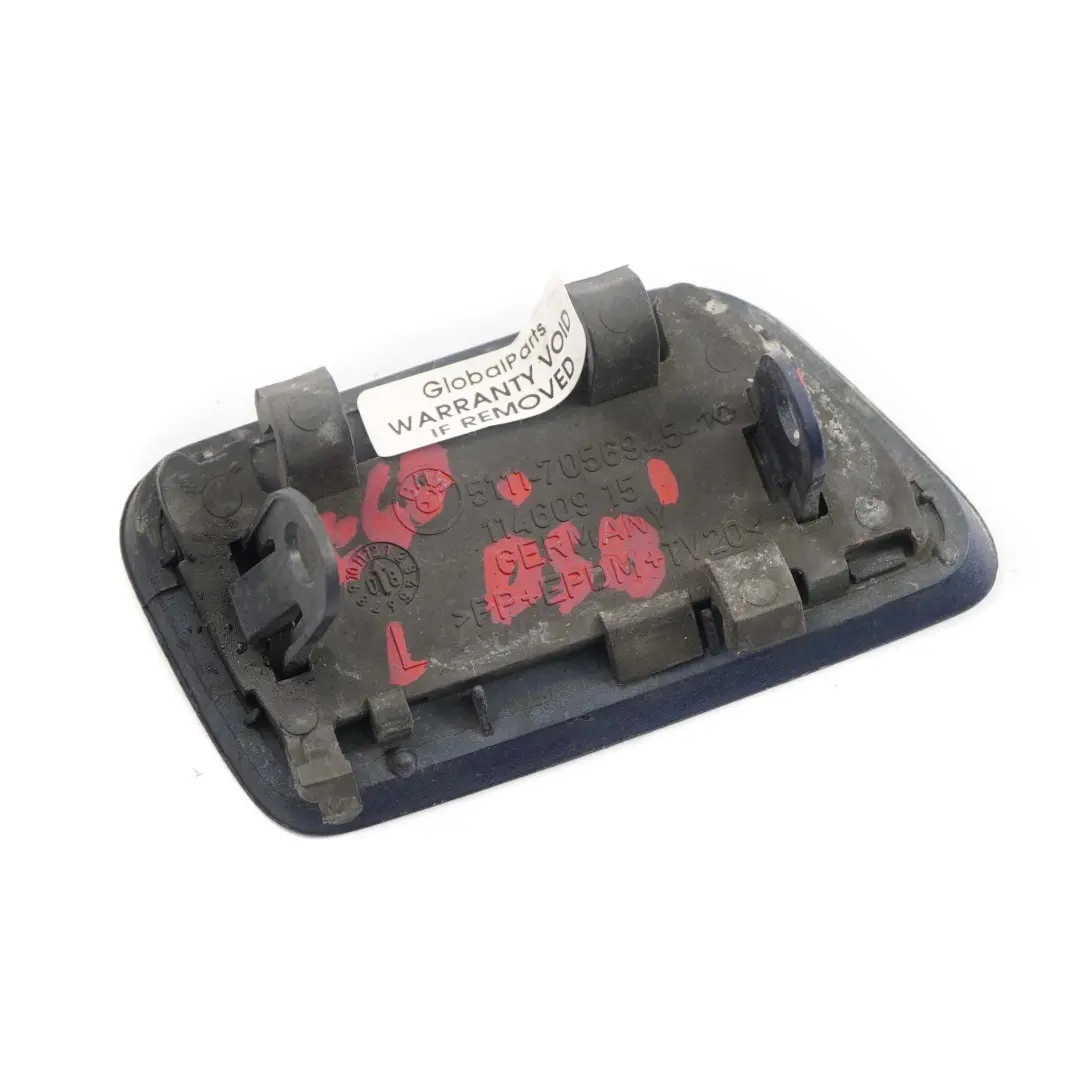 Bouchon Borgne A Gauche Choc-Receveur Avant Bleu Fonce 7056947 pour BMW E60 à propos du numéro de pièce 7056945 BMW E60 Bouchon Borgne A Gauche Choc-Receveur Avant Bleu Fonce 7056947 - SKU 7056945-DSB - Numéro de pièce 7056945