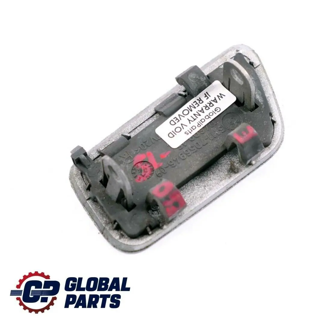 Scheinwerferabdeckung Vorne Rechts Titansilber 354 für BMW 5 er E60 E61 mit Teilenummer 7056946 BMW 5 er E60 E61 Scheinwerferabdeckung Vorne Rechts Titansilber 354 - SKU 7056946-TS - Teilenummer 7056946