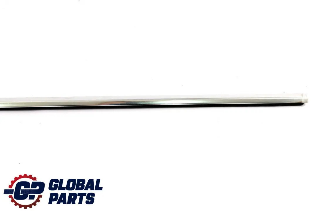 Plaque D'egout Exterieur Porte Avant Gauche Chrome pour BMW E60 E61 LCI à propos du numéro de pièce 7057435 BMW E60 E61 LCI Plaque D'egout Exterieur Porte Avant Gauche Chrome - SKU 7057435 - Numéro de pièce 7057435