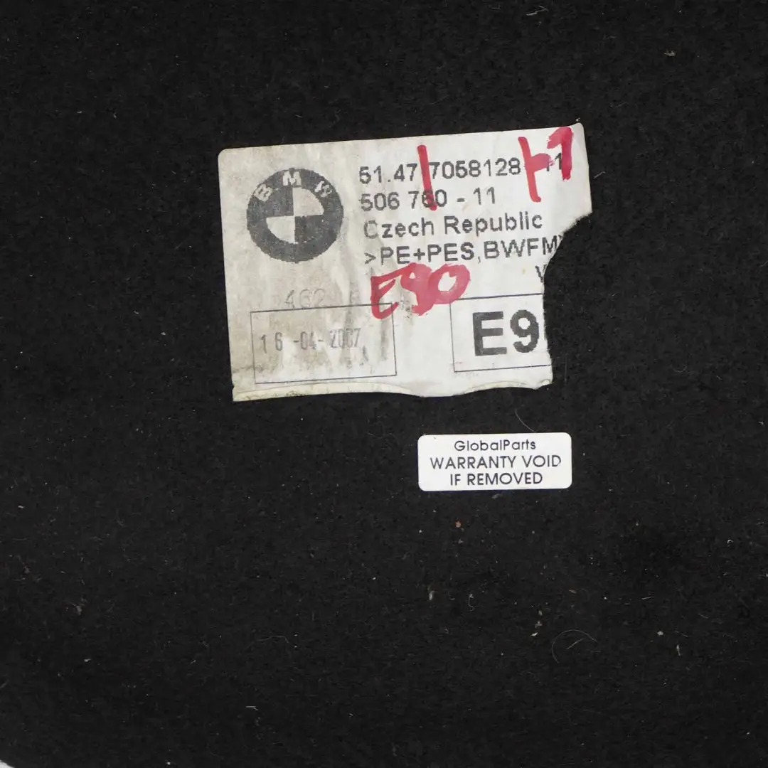 Aislamiento Acústico Trasero Piso Cubierta Panel Aislante para BMW E90 con número de pieza 7058128 BMW E90 Aislamiento Acústico Trasero Piso Cubierta Panel Aislante - SKU 7058128-1 - Número de pieza 7058128