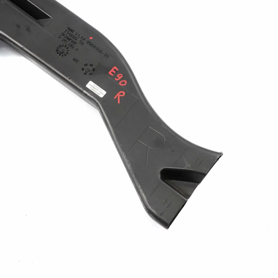BMW E81 E82 E87 E88 E90 E91 E92 Heater Air Duct Right O/S - SKU 7058144 - Part number 7058144