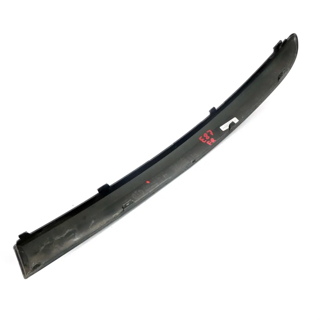 Listwa zderzaka przednia prawa do BMW E87 o numerze 7058458 BMW E87 Listwa zderzaka przednia prawa - SKU 7058458 - Numer Części 7058458