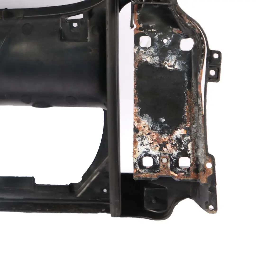 Supporto Pannello Chiusura BMW E90 E91 E92 E93 LCI Anteriore per con numero di parte 7058594 Supporto Pannello Chiusura BMW E90 E91 E92 E93 LCI Anteriore - SKU 7058594 - Numero di parte 7058594