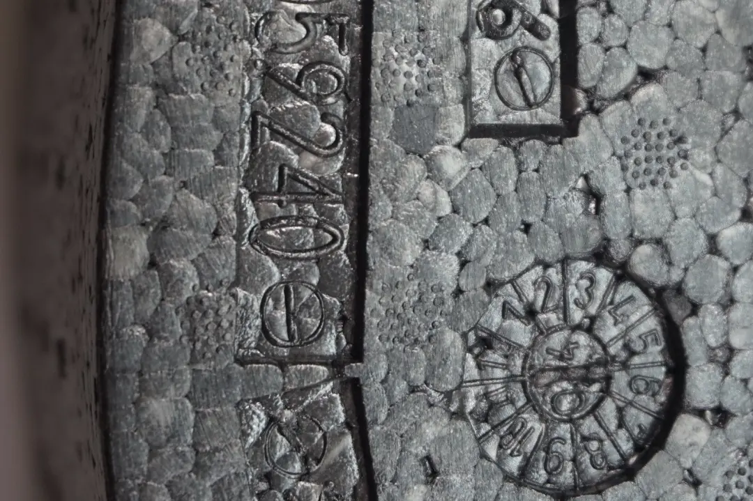 Pad Trunk Trim Panel Right O/S to BMW 1 Series E87 with Part number 7059240 BMW 1 Series E87 Pad Trunk Trim Panel Right O/S - SKU 7059240 - Part number 7059240