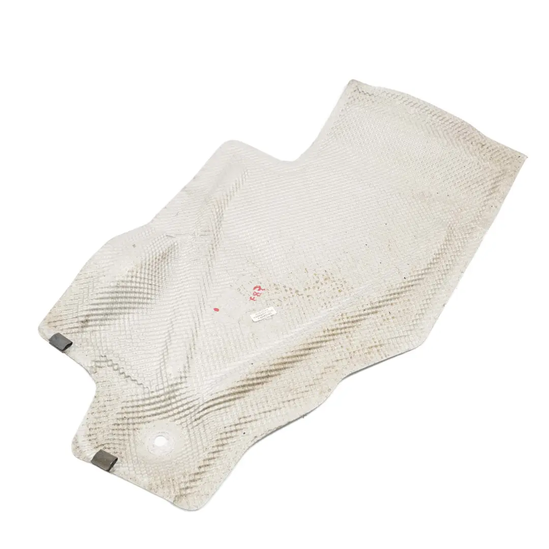 Panneau isolation thermique silencieuxechappement pour BMW X1 E81 E84 E87 à propos du numéro de pièce 7059356 BMW X1 E81 E84 E87 Panneau isolation thermique silencieuxechappement - SKU 7059356 - Numéro de pièce 7059356