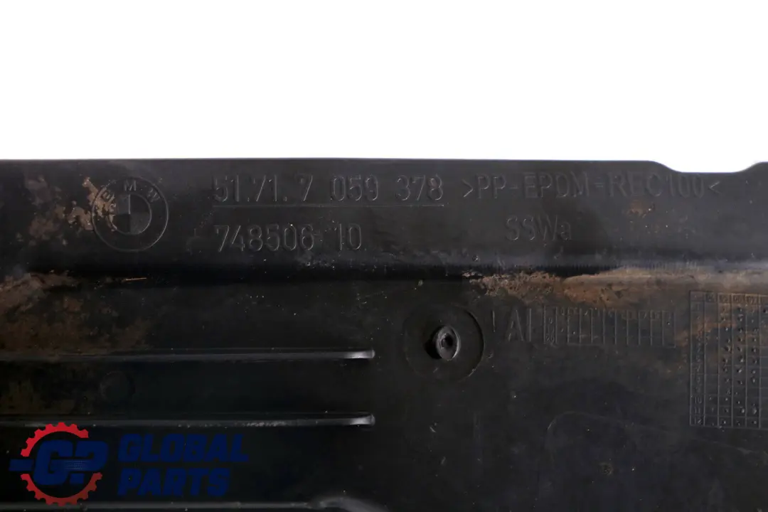 Cubierta Delantera Del Paso De Rueda Derecho Pieza Trasera para BMW E90 E91 con número de pieza 51717059378 BMW E90 E91 Cubierta Delantera Del Paso De Rueda Derecho Pieza Trasera - SKU 7059378 - Número de pieza 51717059378