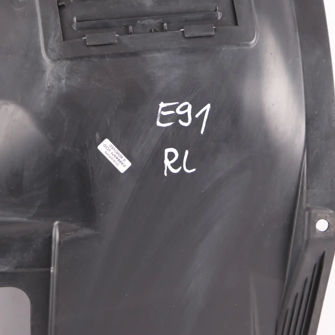 BMW E90 E91 Cache Passage de Roue Avant Gauche Panneau Inférieur - SKU 7059379-2 - Numéro de pièce 7059379