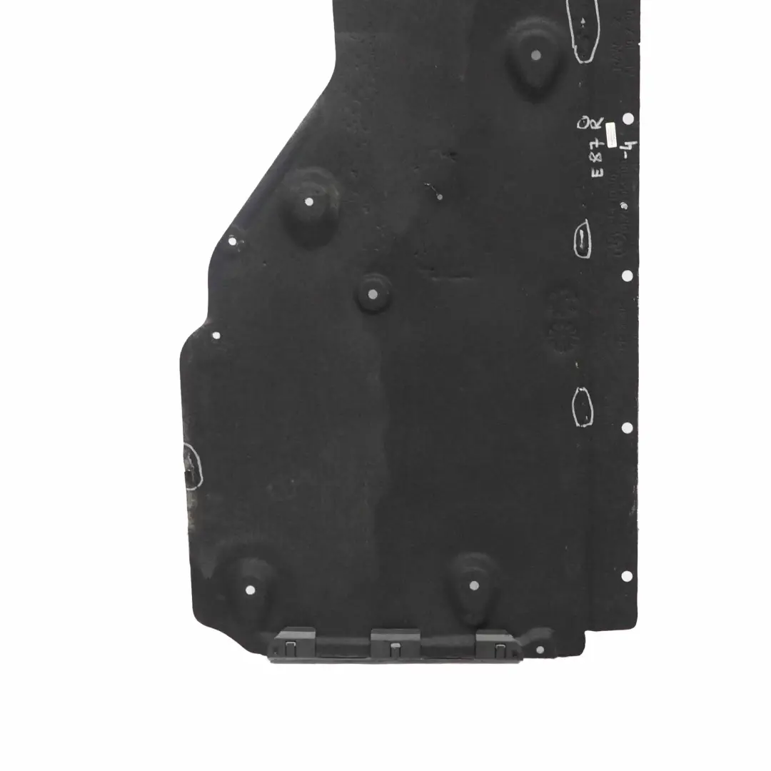 Coperchio Scudo Laterale Sottoscocca Destro per BMW E81 E82 E87 con numero di parte 7059390 BMW E81 E82 E87 Coperchio Scudo Laterale Sottoscocca Destro - SKU 7059390-4 - Numero di parte 7059390