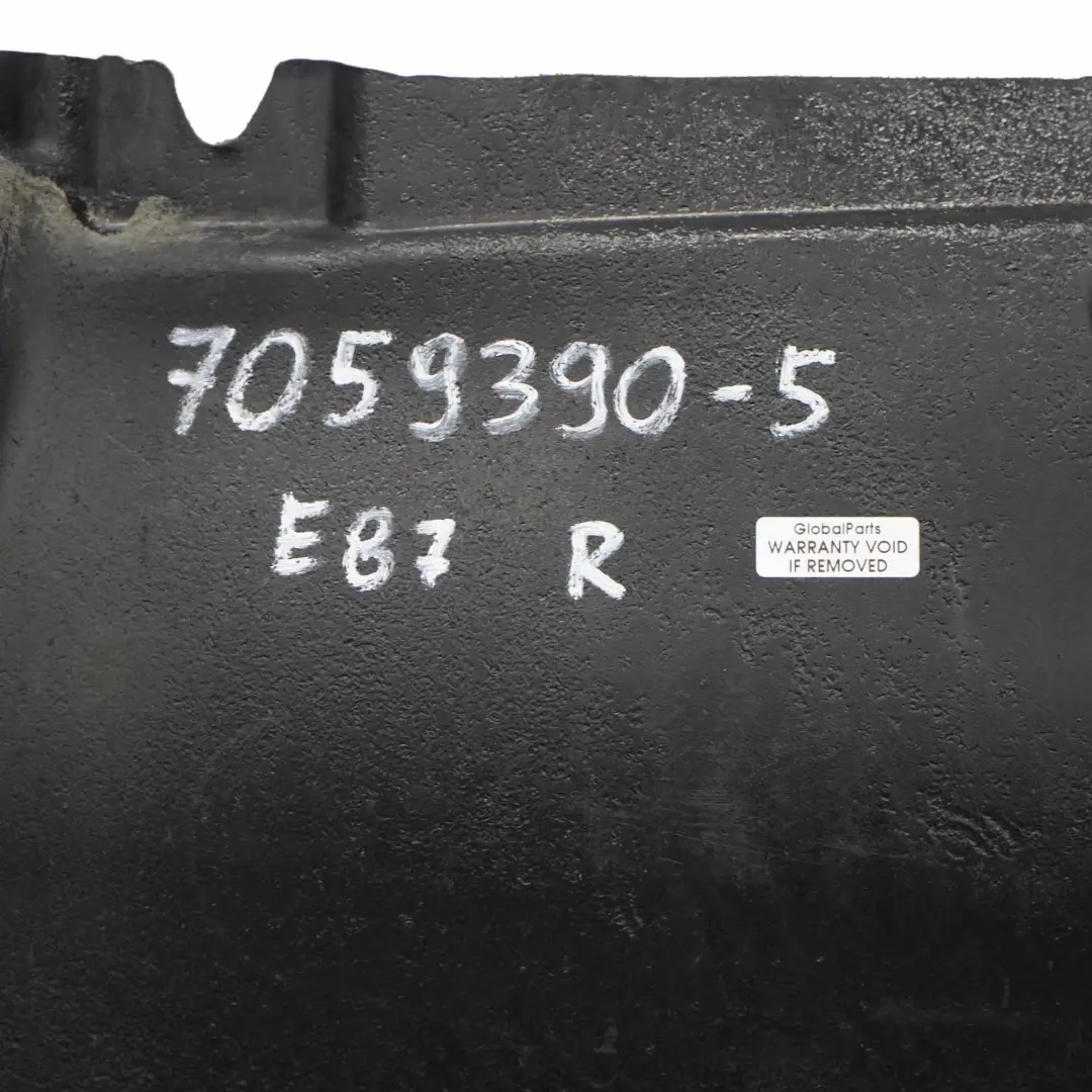 Coperchio Scudo Laterale Sottoscocca Destro per BMW E81 E82 E87 con numero di parte 7059390 BMW E81 E82 E87 Coperchio Scudo Laterale Sottoscocca Destro - SKU 7059390-5 - Numero di parte 7059390