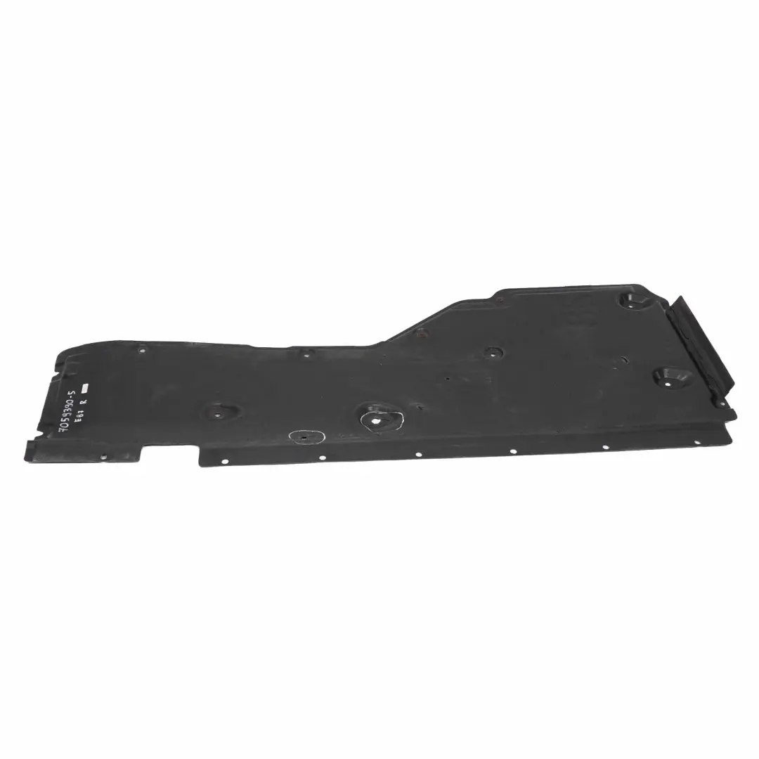 Tapa De proteccion lateral De bajos derecha para BMW E81 E82 E87 con número de pieza 7059390 BMW E81 E82 E87 Tapa De proteccion lateral De bajos derecha - SKU 7059390-5 - Número de pieza 7059390