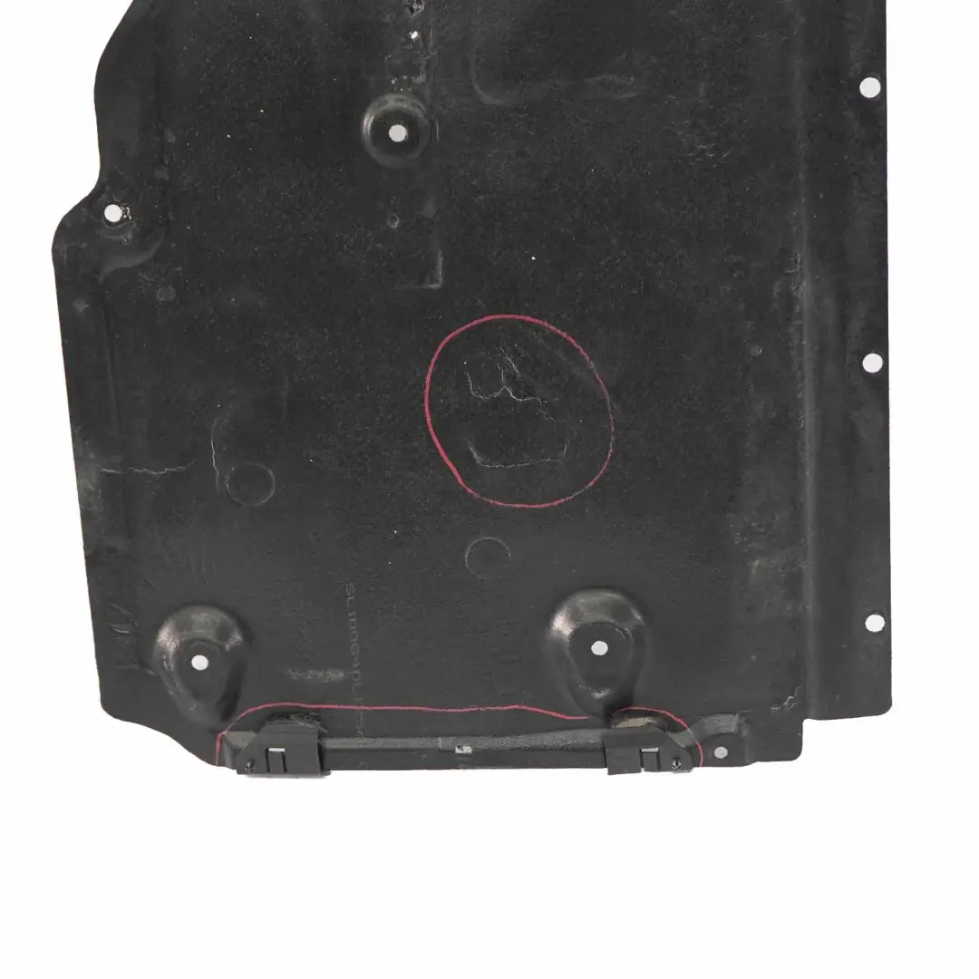 Coperchio Scudo Laterale Sottoscocca Destro per BMW E81 E82 E87 con numero di parte 7059390 BMW E81 E82 E87 Coperchio Scudo Laterale Sottoscocca Destro - SKU 7059390-6 - Numero di parte 7059390