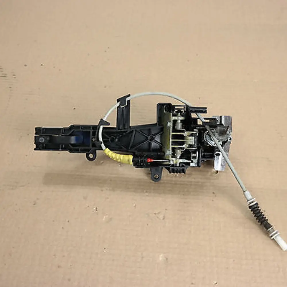 complete grab handle right door front O/S Sydney Blue to BMW 1 SERIES E81 E82 E87 with Part number 7059677 BMW 1 SERIES E81 E82 E87 complete grab handle right door front O/S Sydney Blue - SKU 7059677-SYD2 - Part number 7059677