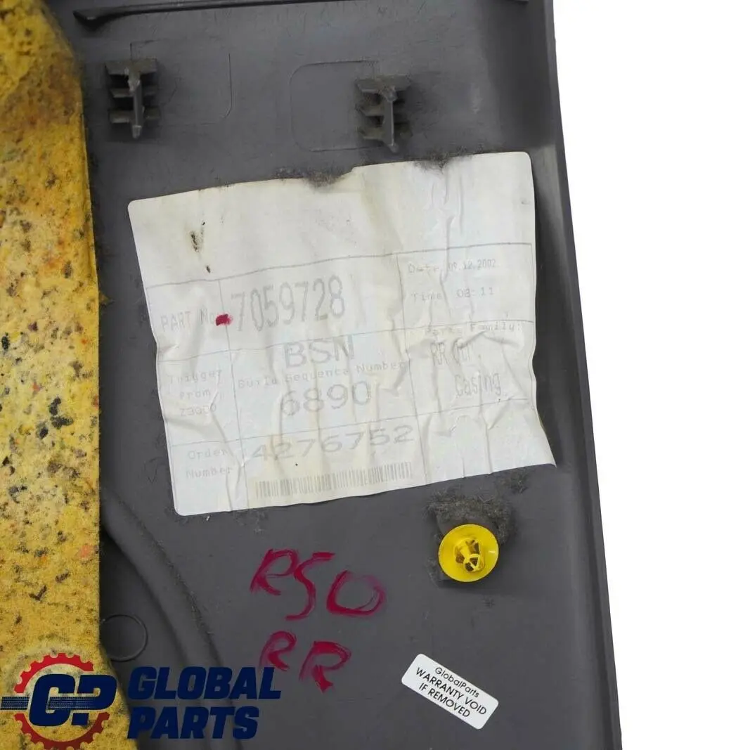 Tapicerka prawa boczek prawy tył szara do MINI R50 o numerze 7059728 MINI R50 Tapicerka prawa boczek prawy tył szara - SKU 7059728 - Numer Części 7059728