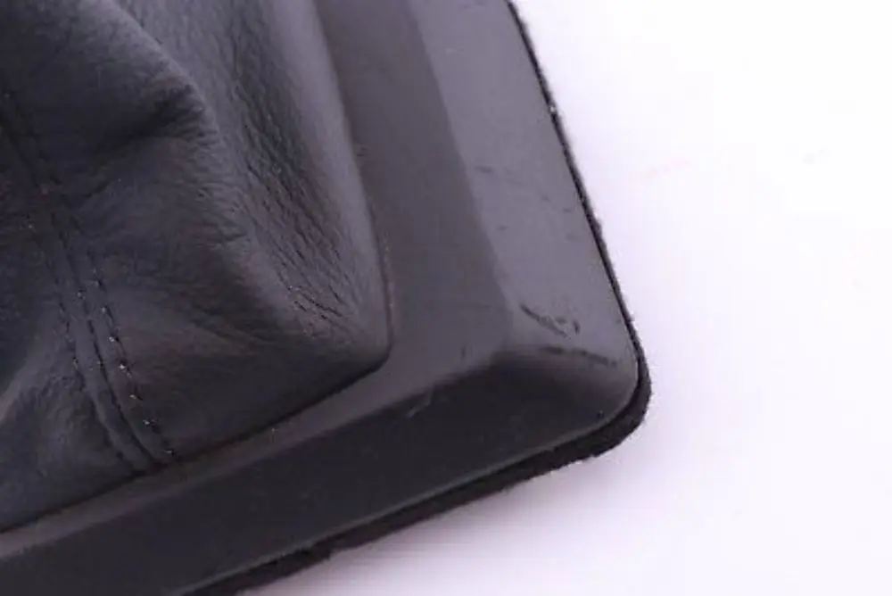 Selecting Gear Lever Leather to BMW 5 SERIES E60 E61 LCI Cover with Part number 7059896 BMW 5 SERIES E60 E61 LCI Cover Selecting Gear Lever Leather - SKU rhd-7059896 - Part number 7059896