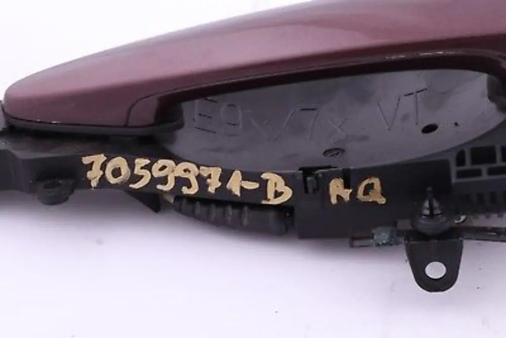 Complete Front Left Grab Handle N/S Barriquerot Red to BMW 3 Series E90 E91 with Part number 7059971 BMW 3 Series E90 E91 Complete Front Left Grab Handle N/S Barriquerot Red - SKU 7059971-BAQ - Part number 7059971