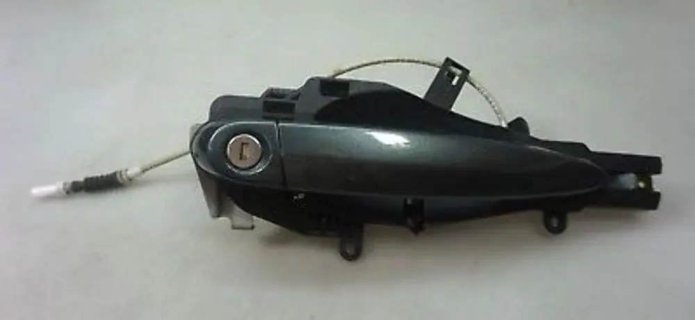 Complete Front Right Grab Handle O/S Tasman Green Metallic to BMW 3 Series E90 E91 with Part number 7059971 BMW 3 Series E90 E91 Complete Front Right Grab Handle O/S Tasman Green Metallic - SKU 7059971-TAS1 - Part number 7059971