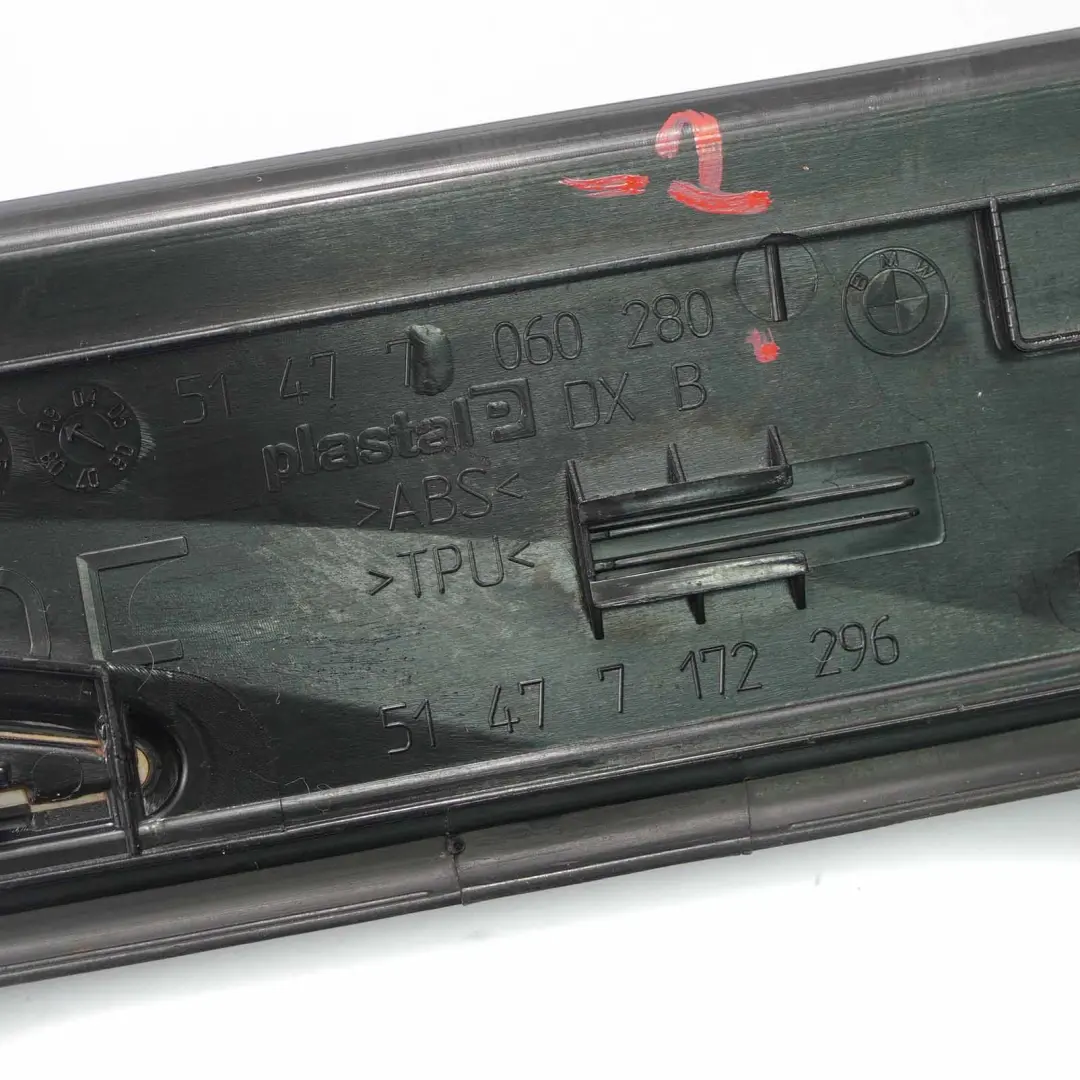 Door Sill BMW E90 E91 Trim Entrance Cover Front Right O/S Black to with Part number 7060280 Door Sill BMW E90 E91 Trim Entrance Cover Front Right O/S Black - SKU 7060280-2 - Part number 7060280