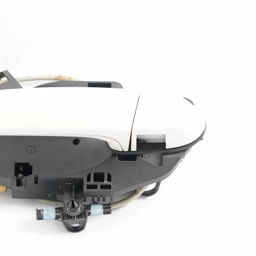 Complete Grab Handle Rear Left N/S Alpinweiss Alpine White - 300 to BMW E90 E91 with Part number 7060299 BMW E90 E91 Complete Grab Handle Rear Left N/S Alpinweiss Alpine White - 300 - SKU 7060299-AW2 - Part number 7060299