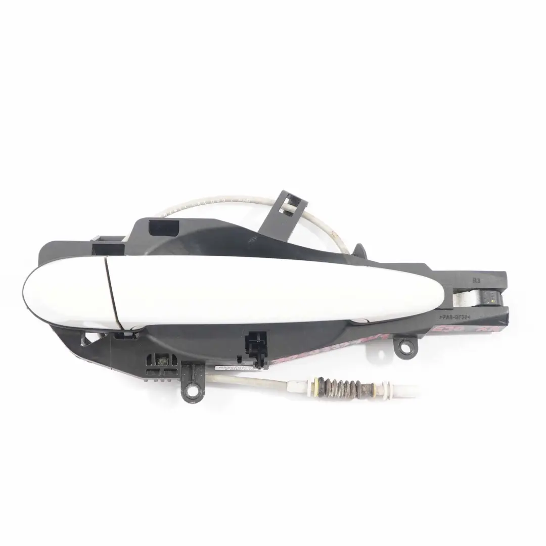 Maniglia porta BMW E90 E91 completa posteriore destra Alpin Bianco 300 per con numero di parte 7060299 Maniglia porta BMW E90 E91 completa posteriore destra Alpin Bianco 300 - SKU 7060299-AW4 - Numero di parte 7060299