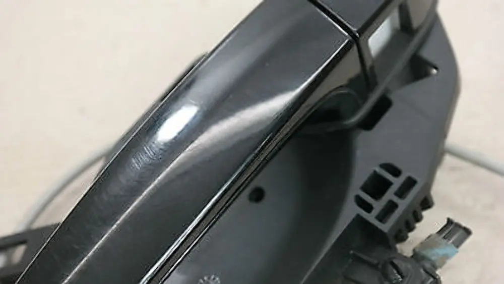 Kompletter Haltegriff hinten links Black Sapphire für BMW 3 er 3 E90 E91 LCI mit Teilenummer 51227060299 51210445183 BMW 3 er 3 E90 E91 LCI Kompletter Haltegriff hinten links Black Sapphire - SKU 7060299-BS3 - Teilenummer 51227060299 51210445183