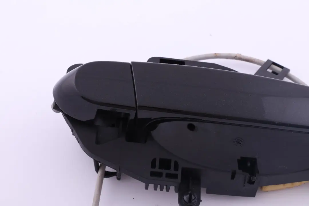 Complete Grab Handle Black Sapphire Right Rear O/S to BMW 3 Series E90 E91 with Part number 7199835 BMW 3 Series E90 E91 Complete Grab Handle Black Sapphire Right Rear O/S - SKU 7060299-BS4 - Part number 7199835