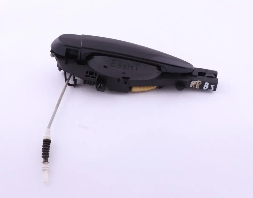 Asidero Completo Negro Zafiro Trasero Derecho para BMW E90 E91 con número de pieza 7199835 BMW E90 E91 Asidero Completo Negro Zafiro Trasero Derecho - SKU 7060299-BS4 - Número de pieza 7199835