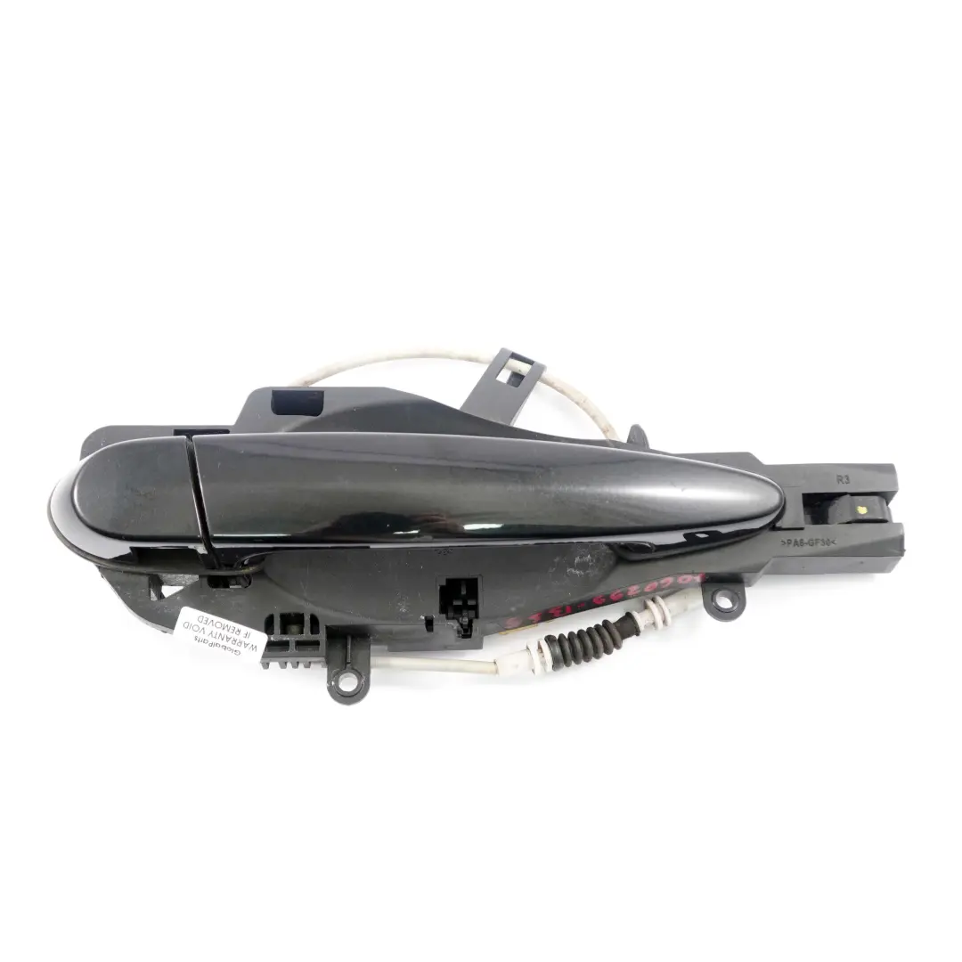 Poignee de porte arriere droite Noir Saphir Metallique 475 pour BMW E90 E91 à propos du numéro de pièce 7060299 BMW E90 E91 Poignee de porte arriere droite Noir Saphir Metallique 475 - SKU 7060299-BS5 - Numéro de pièce 7060299