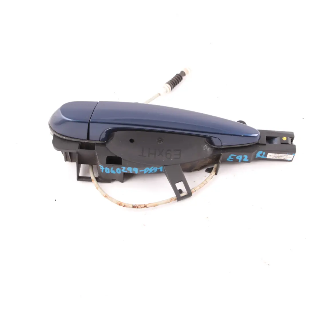 Grab Handle BMW E90 E91 1 Door Complete Rear Left N/S Tiefseeblau Blue A76 to with Part number 7060299 Grab Handle BMW E90 E91 1 Door Complete Rear Left N/S Tiefseeblau Blue A76 - SKU 7060299-DSB1 - Part number 7060299