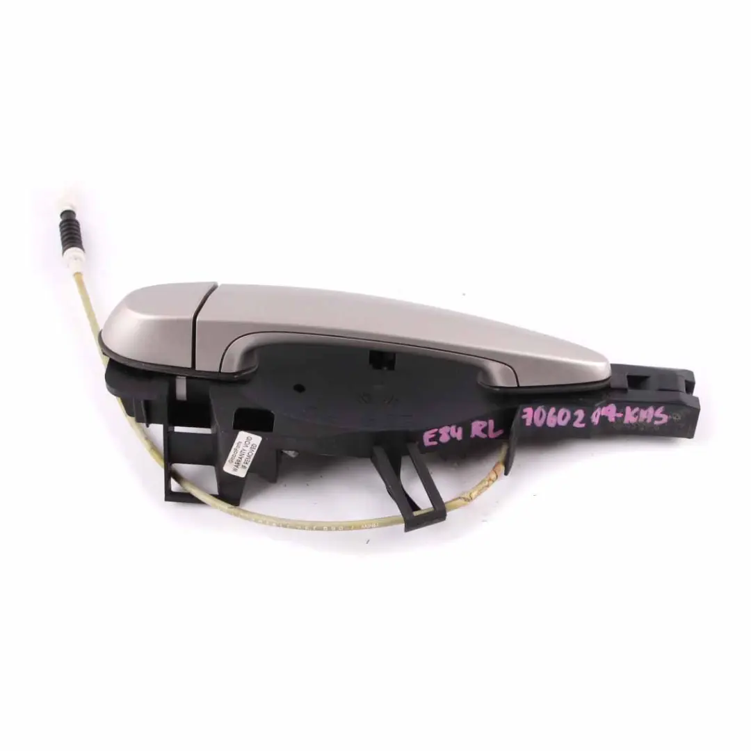 Grab Handle BMW E90 E84 X1 Door Rear Left N/S Kaschmirsilber Cashmere Silver A72 to with Part number 7060299 Grab Handle BMW E90 E84 X1 Door Rear Left N/S Kaschmirsilber Cashmere Silver A72 - SKU 7060299-KAS - Part number 7060299