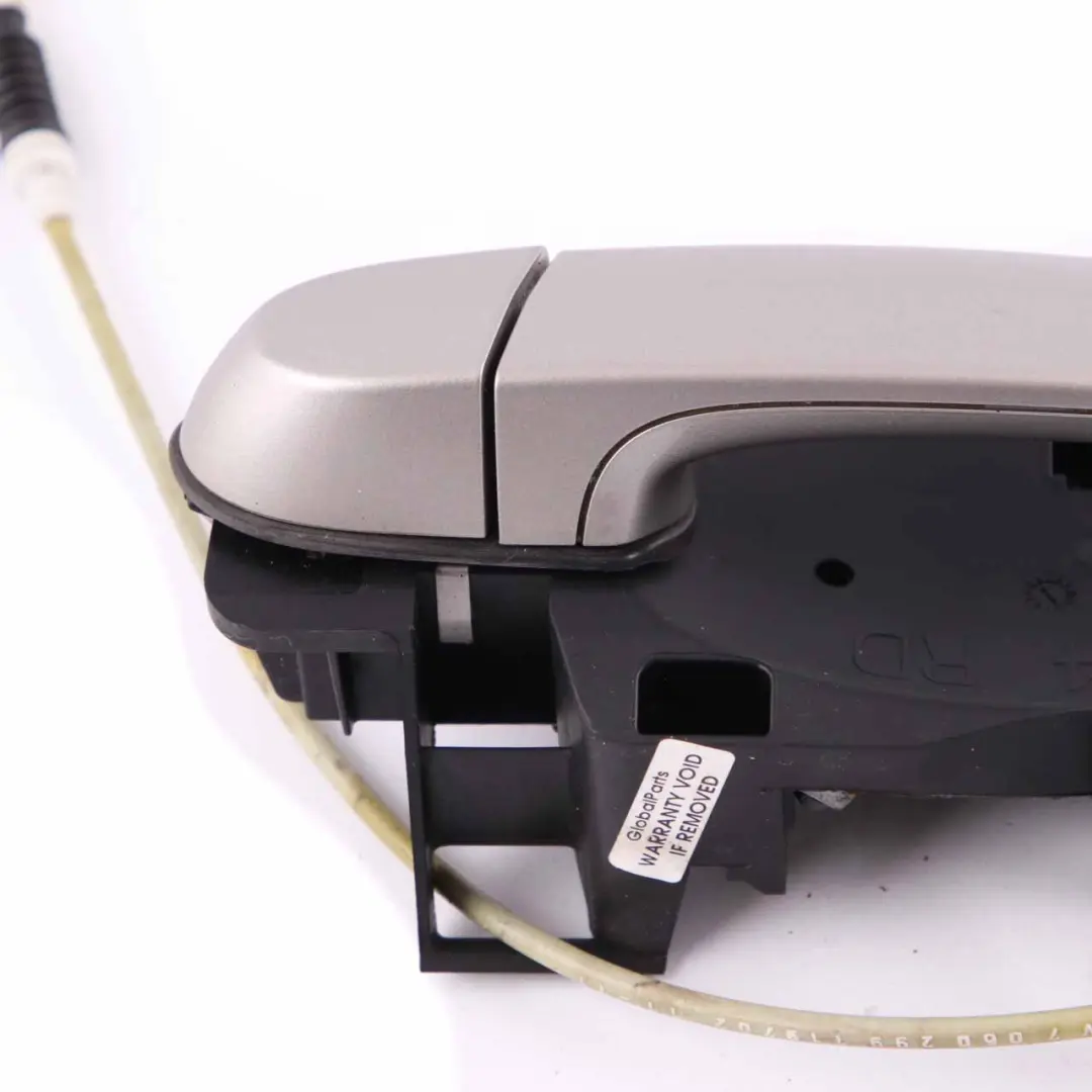 Grab Handle BMW E90 E84 X1 Door Rear Left N/S Kaschmirsilber Cashmere Silver A72 to with Part number 7060299 Grab Handle BMW E90 E84 X1 Door Rear Left N/S Kaschmirsilber Cashmere Silver A72 - SKU 7060299-KAS - Part number 7060299