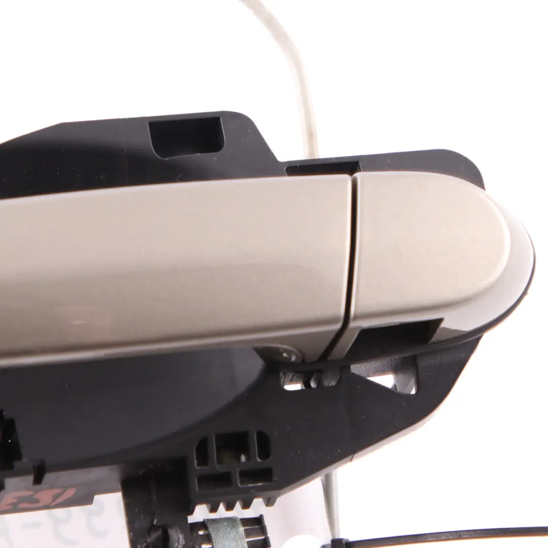 Door Handle BMW E90 E91 Grab Rear Left N/S Platinbronze Platinum Bronze - A53 to with Part number 7060299 Door Handle BMW E90 E91 Grab Rear Left N/S Platinbronze Platinum Bronze - A53 - SKU 7060299-PB1 - Part number 7060299