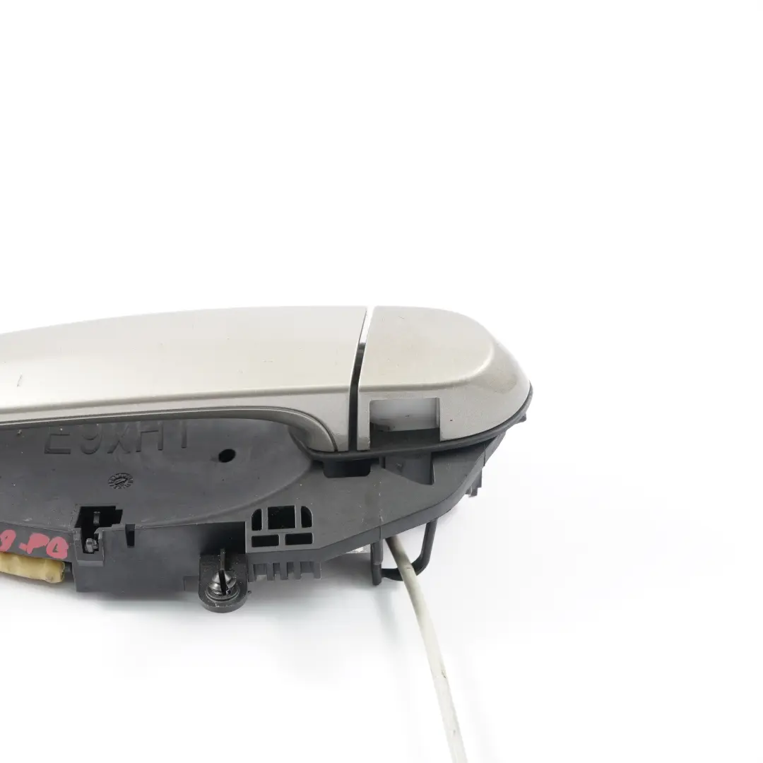 Grab Handle Left Door Rear N/S Platinbronze Platinum Bronze A53 to BMW E90 E91 with Part number 7060299 BMW E90 E91 Grab Handle Left Door Rear N/S Platinbronze Platinum Bronze A53 - SKU 7060299-PB - Part number 7060299