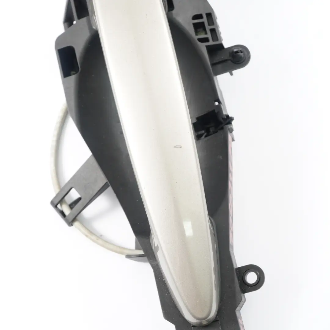 Grab Handle Left Door Rear N/S Platinbronze Platinum Bronze A53 to BMW E90 E91 with Part number 7060299 BMW E90 E91 Grab Handle Left Door Rear N/S Platinbronze Platinum Bronze A53 - SKU 7060299-PB - Part number 7060299
