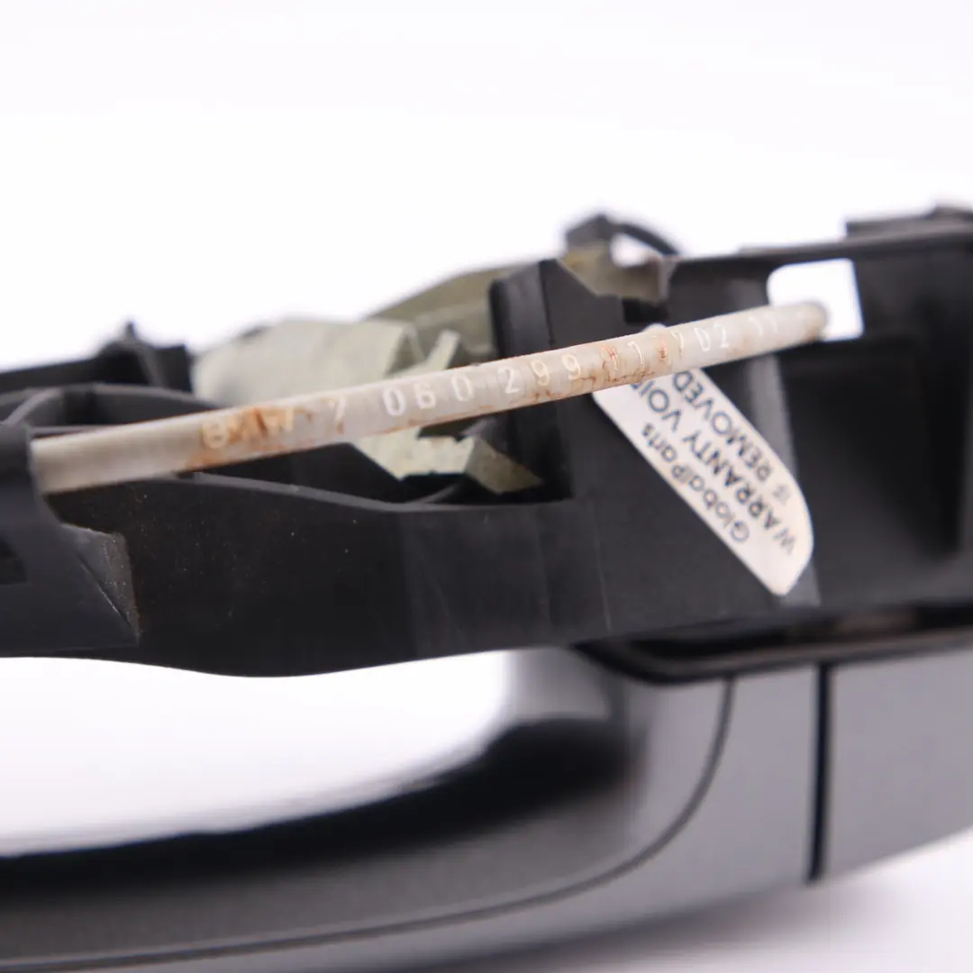 Poignée De Porte Arrière Gauche Complète Spacegrau Gris Métallisé A52 pour BMW E90 à propos du numéro de pièce 7060299 BMW E90 Poignée De Porte Arrière Gauche Complète Spacegrau Gris Métallisé A52 - SKU 7060299-SCG1 - Numéro de pièce 7060299